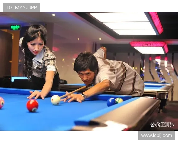 围绕台球技巧战术与心理博弈的深度探索与娱乐文化传承之旅全景观 围绕台球技巧战术与心理博弈的深度探索与娱乐文化传承之旅全景观