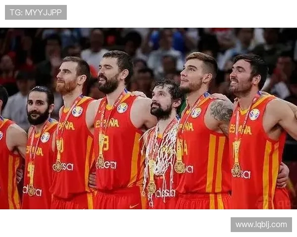 北京篮球队在欧锦赛中的默契配合与战术执行分析